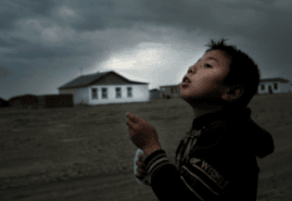 "Zhalanash - Empty Shore", dir. Marcin Sauter