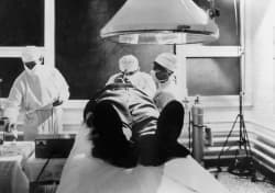 X-RAY, dir. 